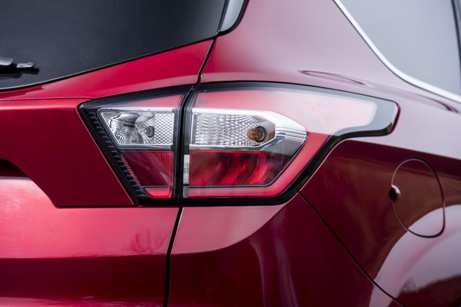 Детали экстерьера Ford Kuga 2017 года  (UK) (фото 47 из 60)